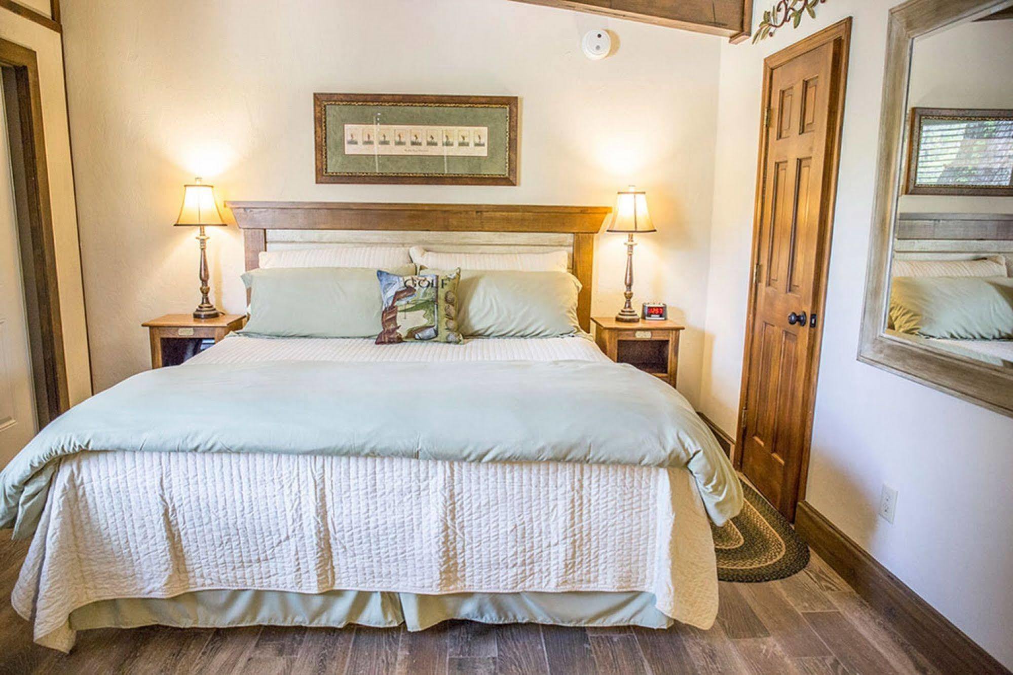 Brook Trout Inn Sapphire Bagian luar foto
