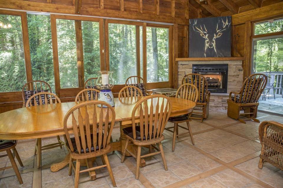 Brook Trout Inn Sapphire Bagian luar foto