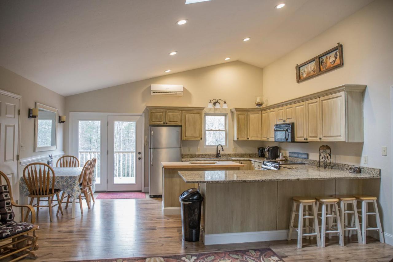 Brook Trout Inn Sapphire Bagian luar foto