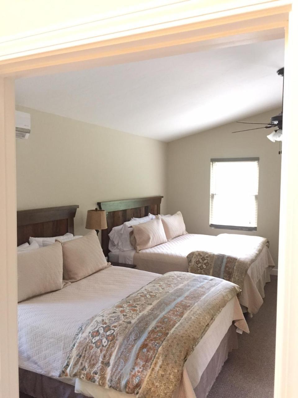 Brook Trout Inn Sapphire Bagian luar foto